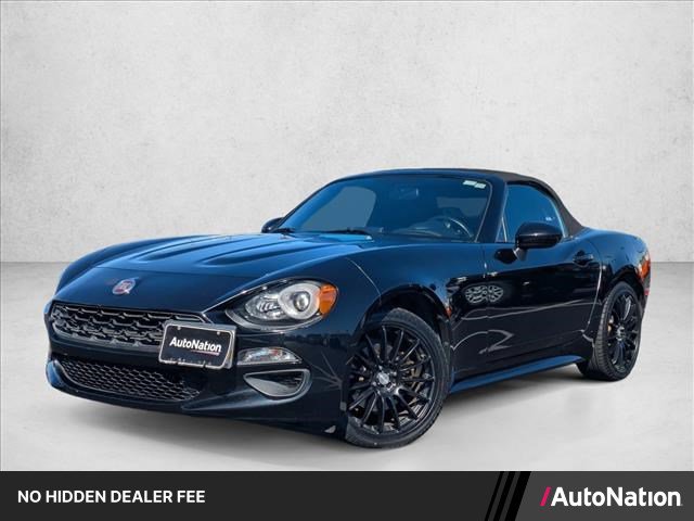 Used 2017 FIAT 124 Spider Classica