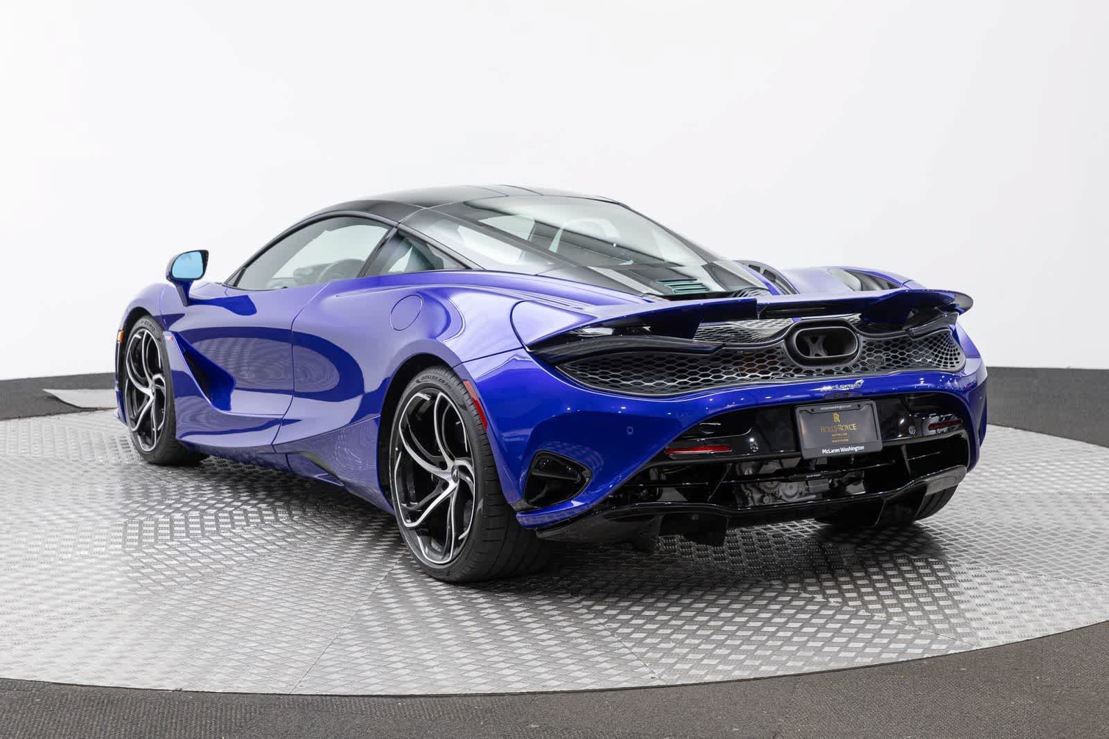 New 2027 McLaren 750S 4