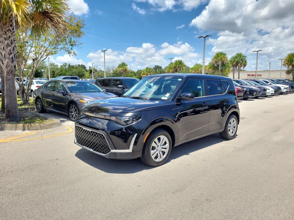 Certified 2023 Kia Soul LX