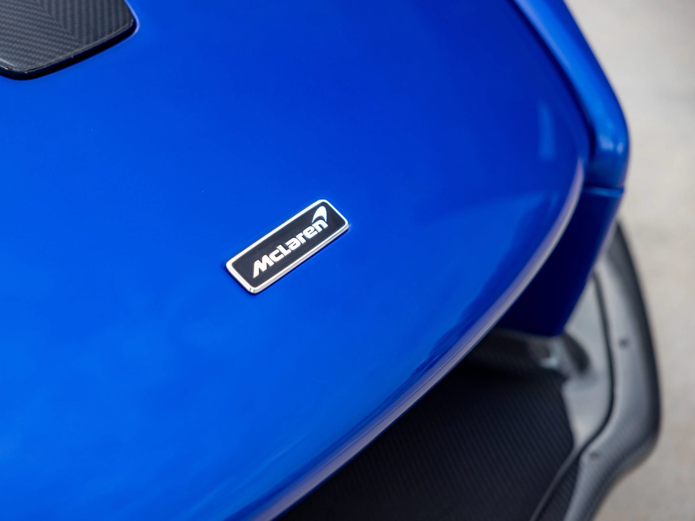Used 2019 McLaren Senna photo 35