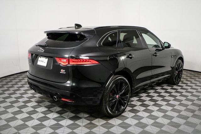 2019 Jaguar F-Pace S