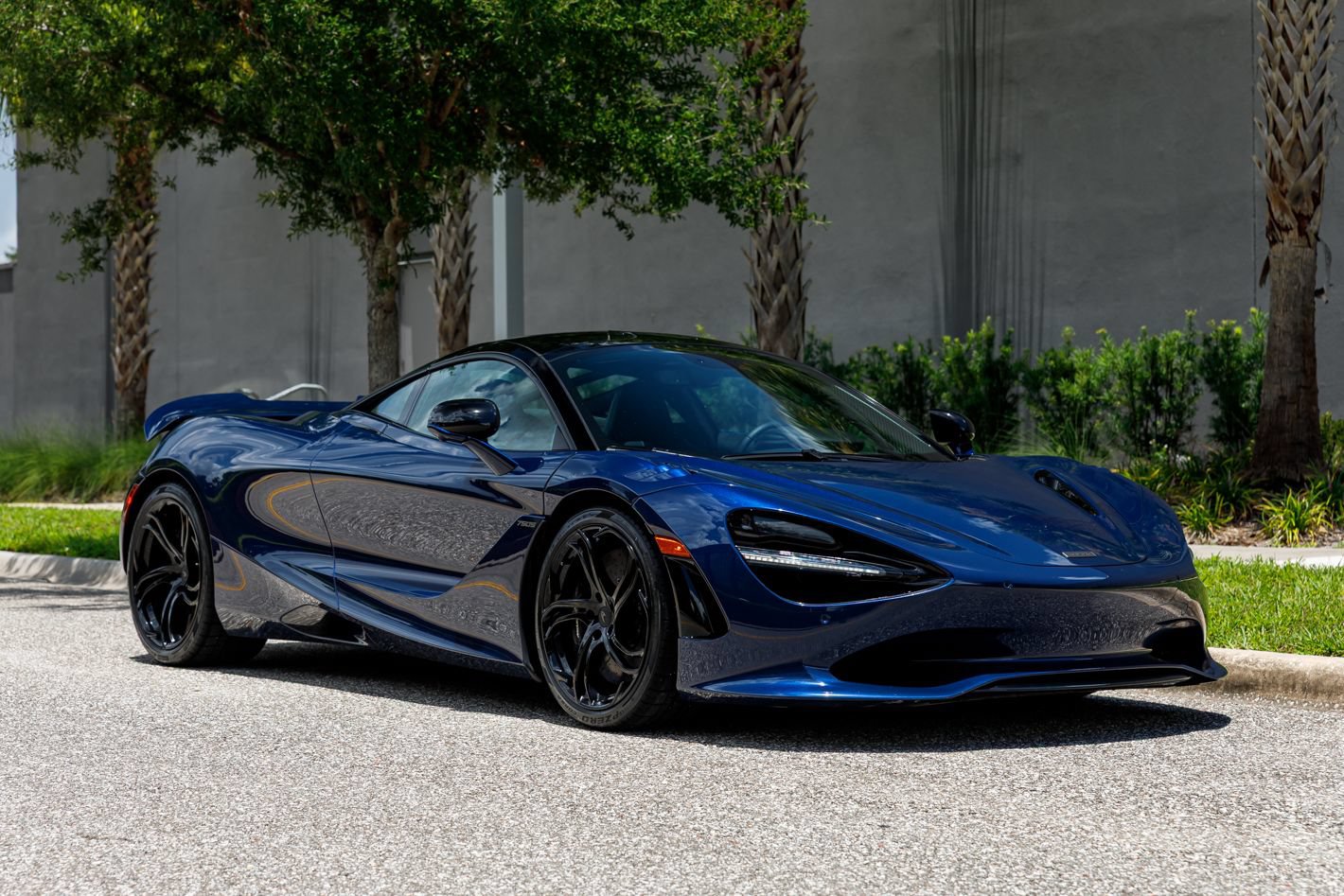 Used 2025 McLaren 750S photo 7
