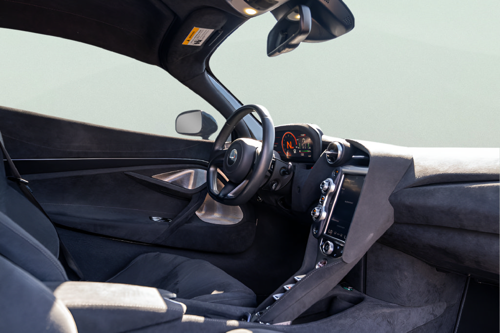 Used 2018 McLaren 720S photo 40