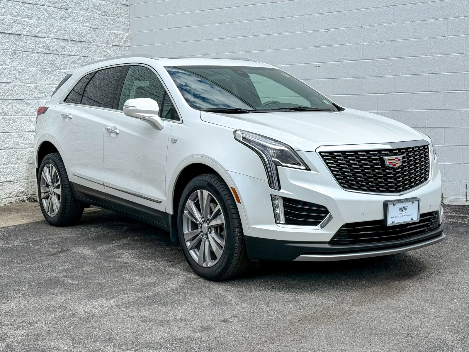 Certified 2023 Cadillac XT5 Premium Luxury