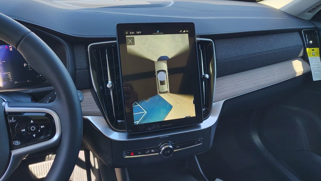 2026 Volvo Xc90 B6 Plus