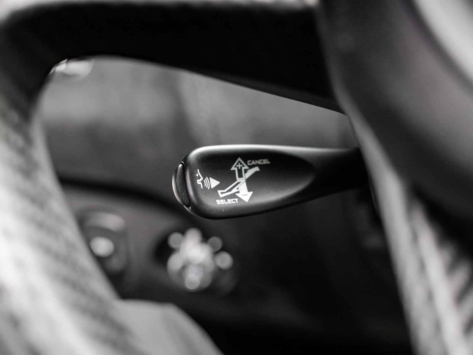 Used 2018 McLaren 720S photo 52