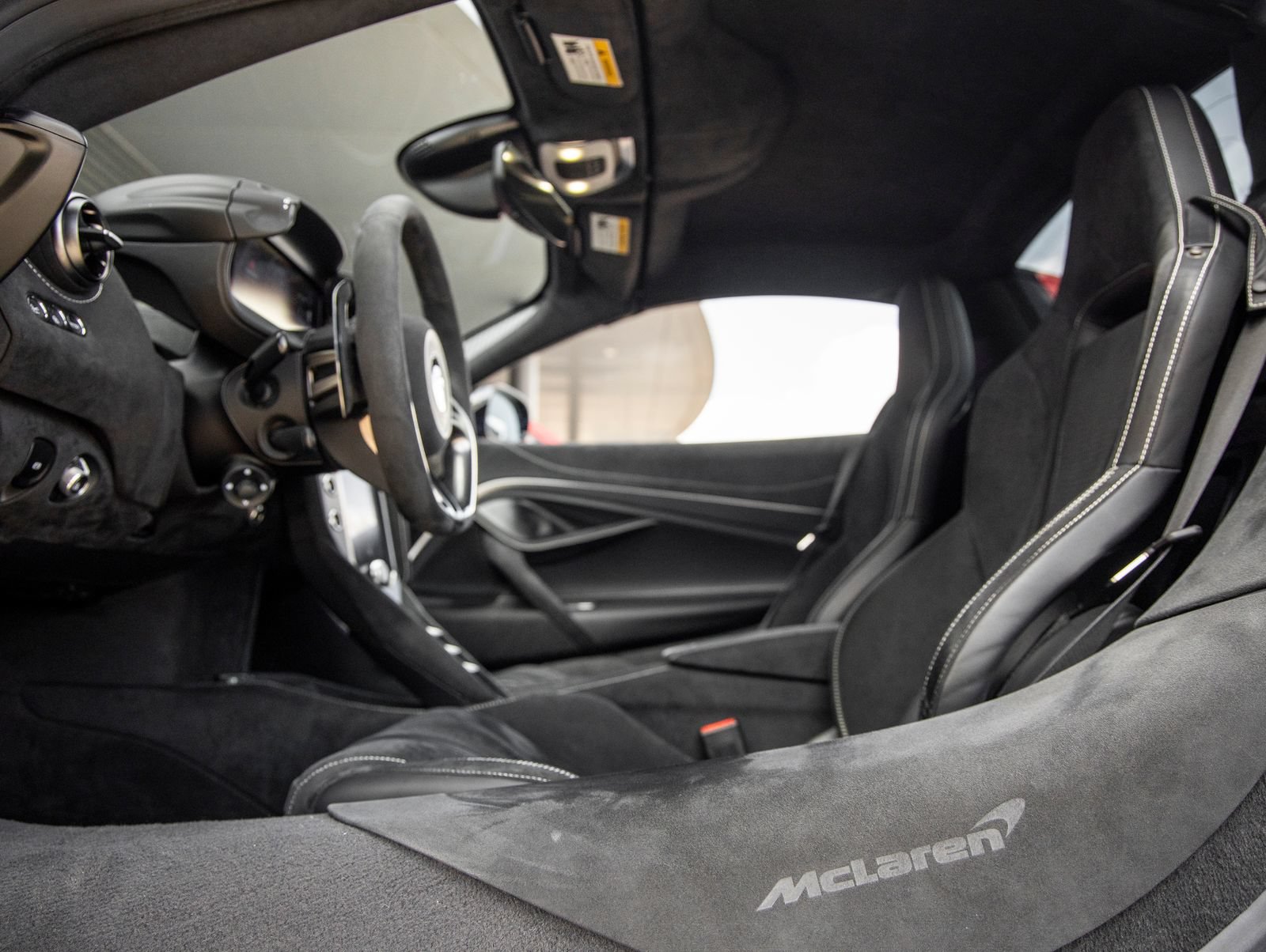Used 2024 McLaren 750S Spider photo 27