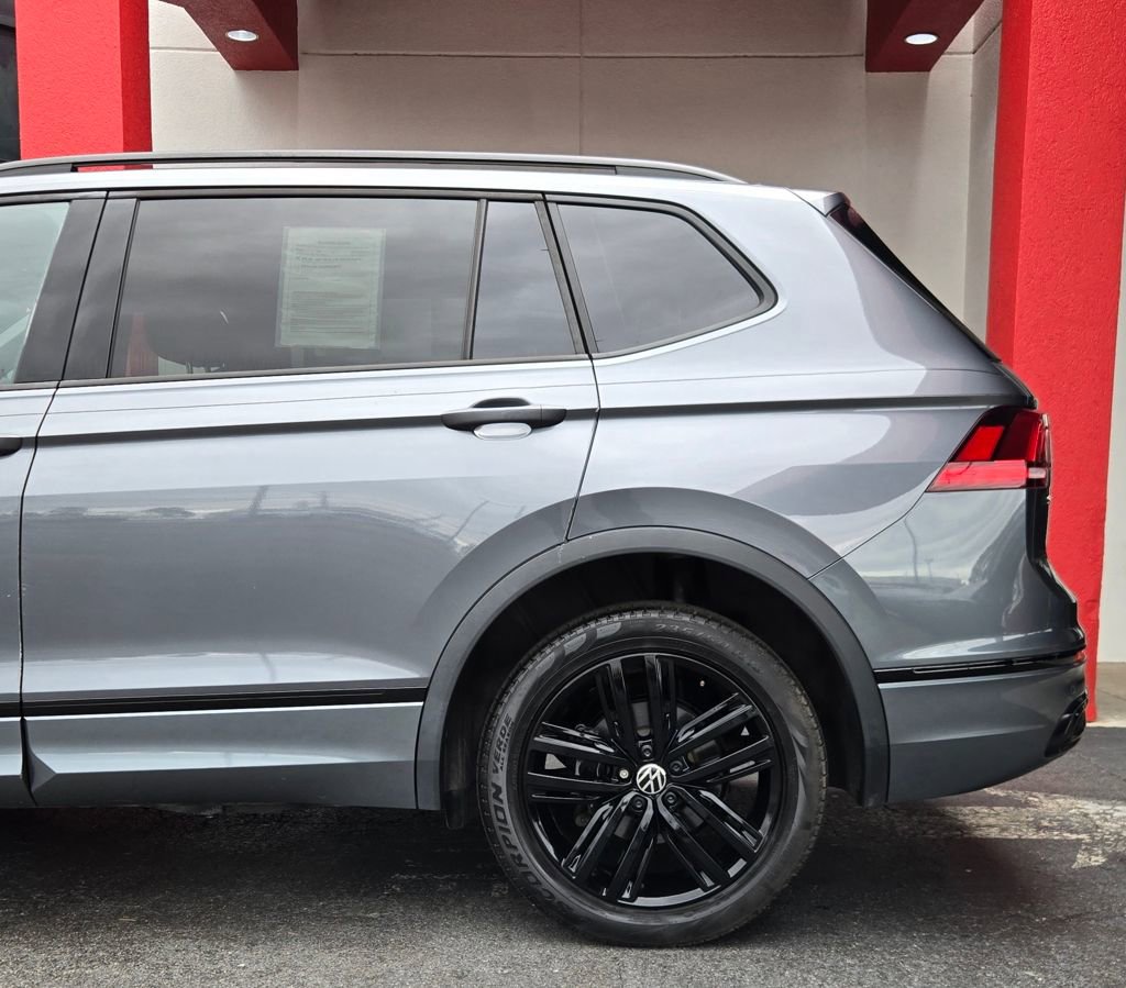 2022 Volkswagen Tiguan SE R-Line