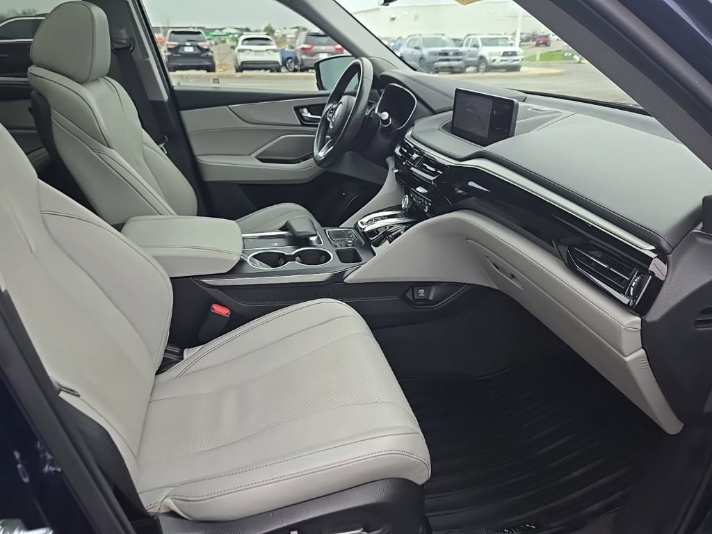 2024 Acura MDX SH-AWD w/ Technology Package