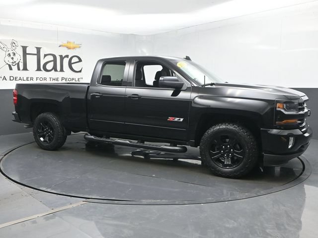 Used 2018 Chevrolet Silverado 1500 LT w/ Midnight Edition