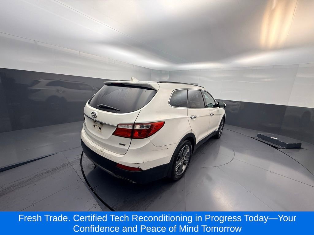 2016 Hyundai Santa Fe SE