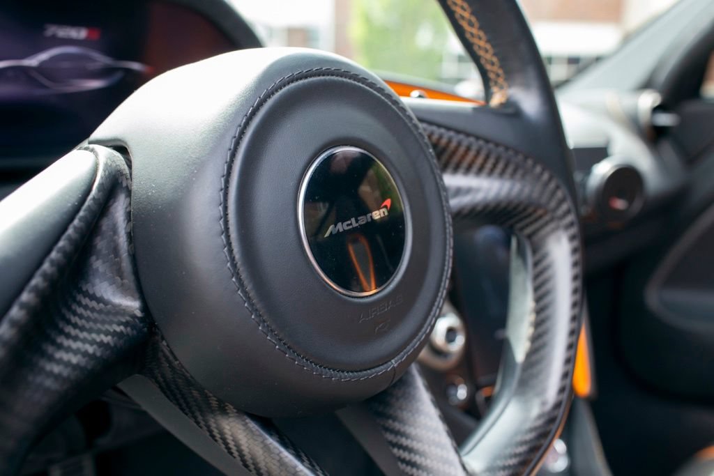 Used 2018 McLaren 720S Performance photo 47