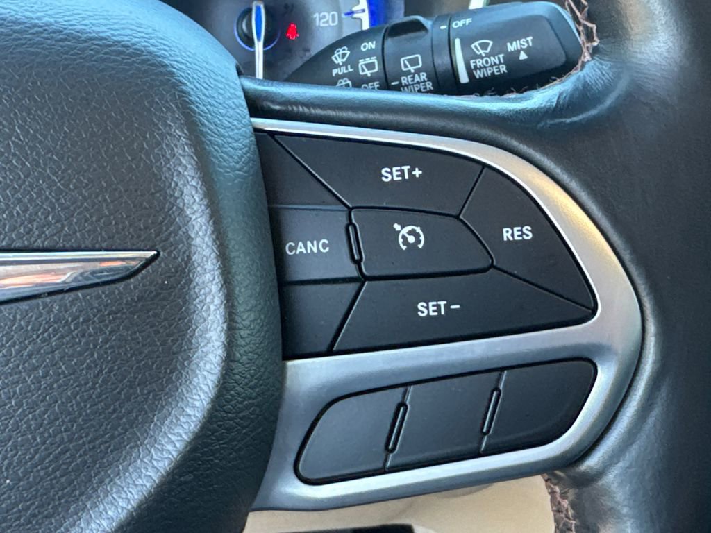 2019 Chrysler Pacifica Touring-L