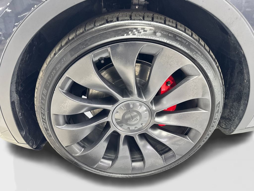 2024 Tesla Model Y Performance