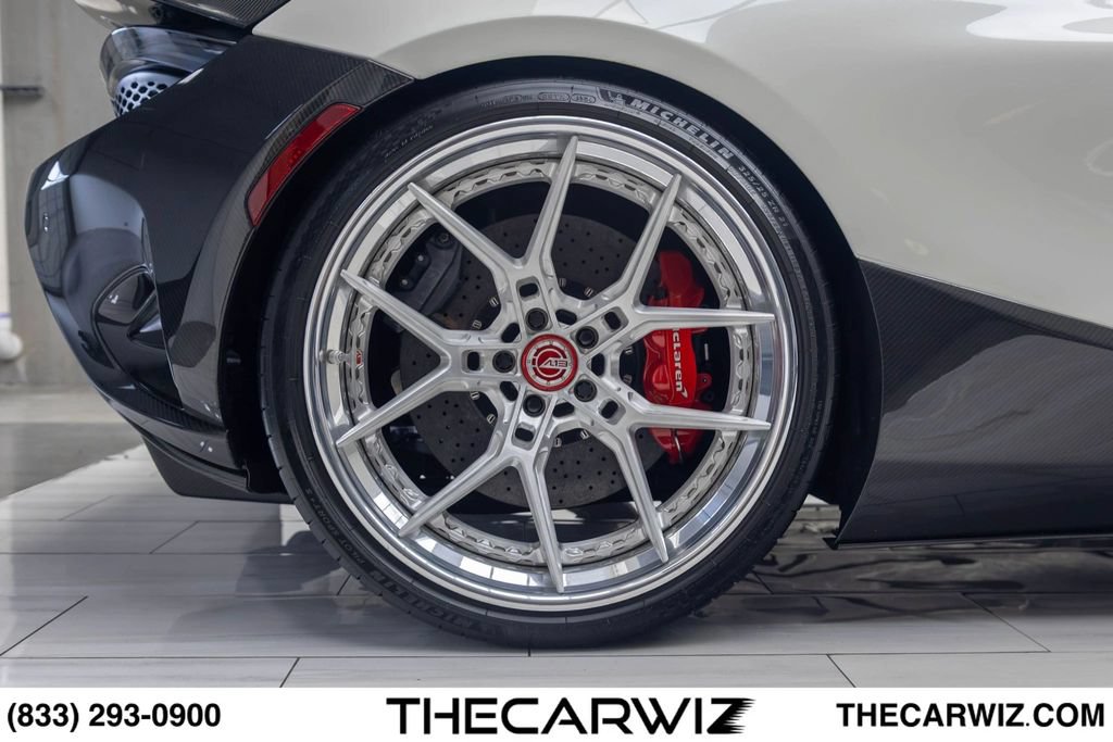 Used 2024 McLaren 750S Spider photo 35