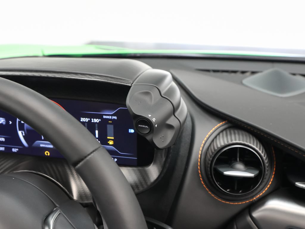Used 2025 McLaren 750S Spider photo 44