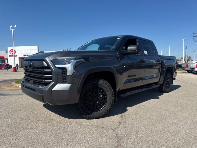 New 2026 Toyota Tundra SR5