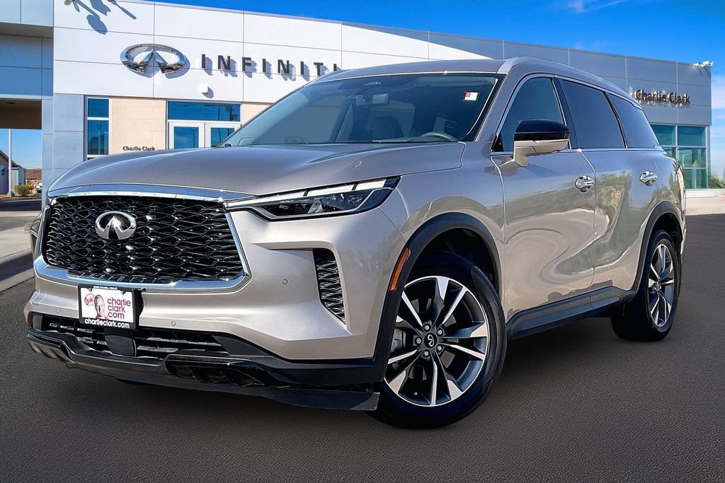 Used 2023 INFINITI QX60 Luxe w/ Vision Package