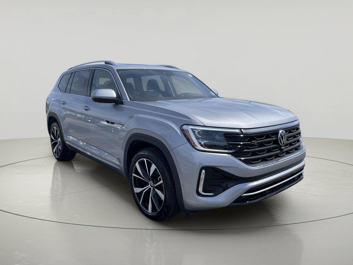 Used 2026 Volkswagen Atlas SEL Premium R-Line