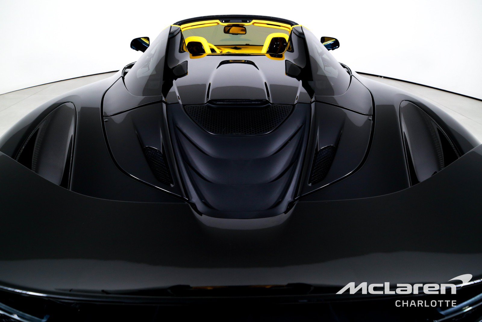Used 2022 McLaren 720S Spider photo 23