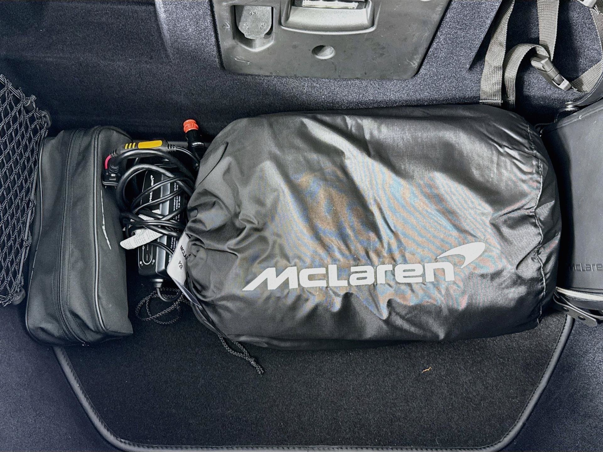 Used 2024 McLaren 750S Spider photo 32