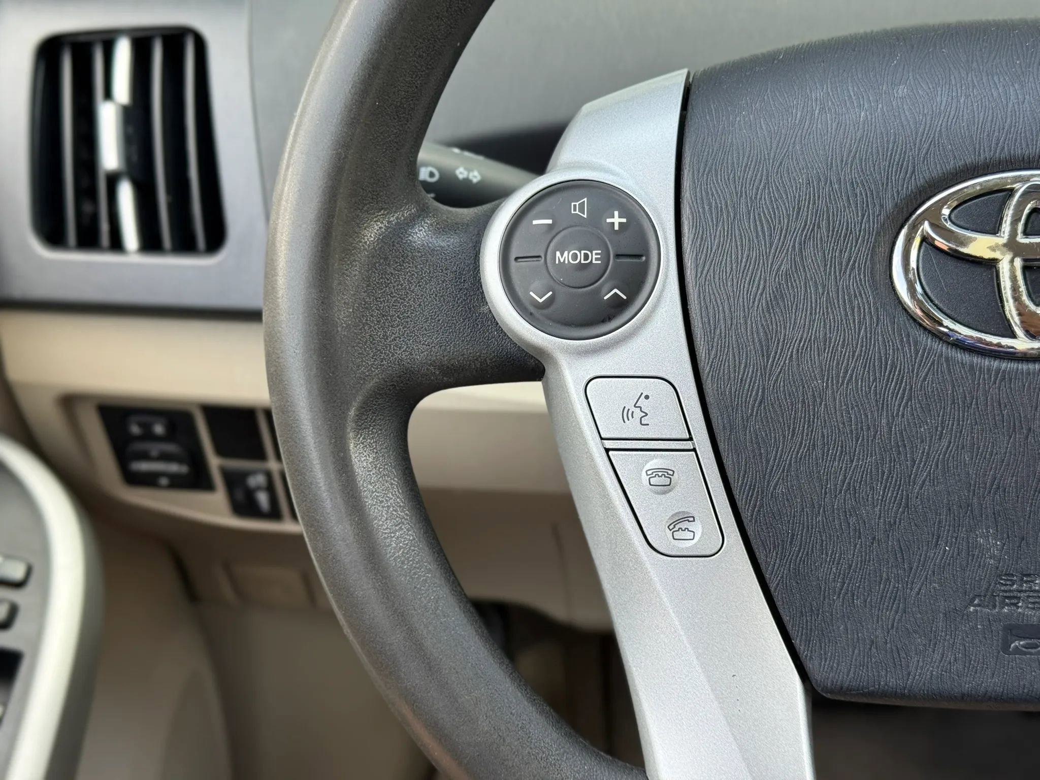 2010 Toyota Prius Three