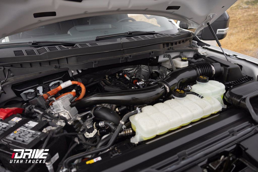 2025 Ford F150 Platinum