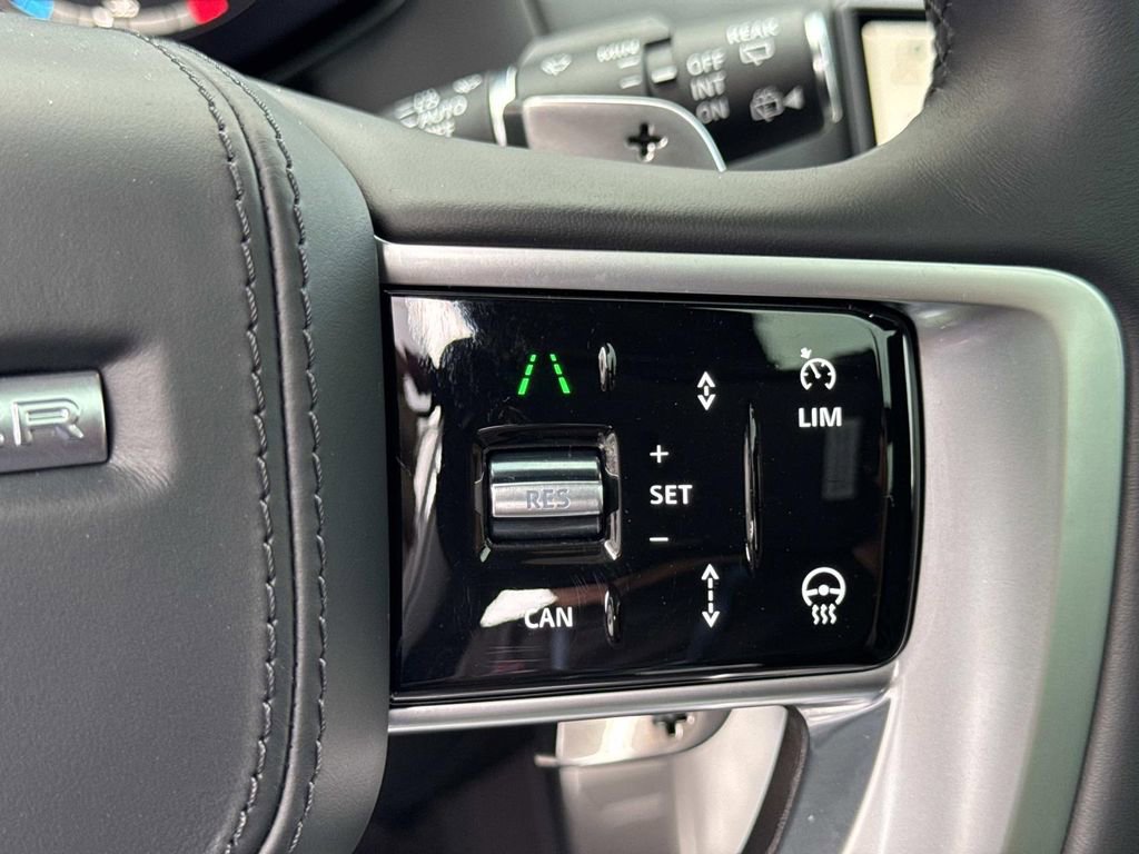 2025 Land Rover Range Rover Long Wheelbase SE