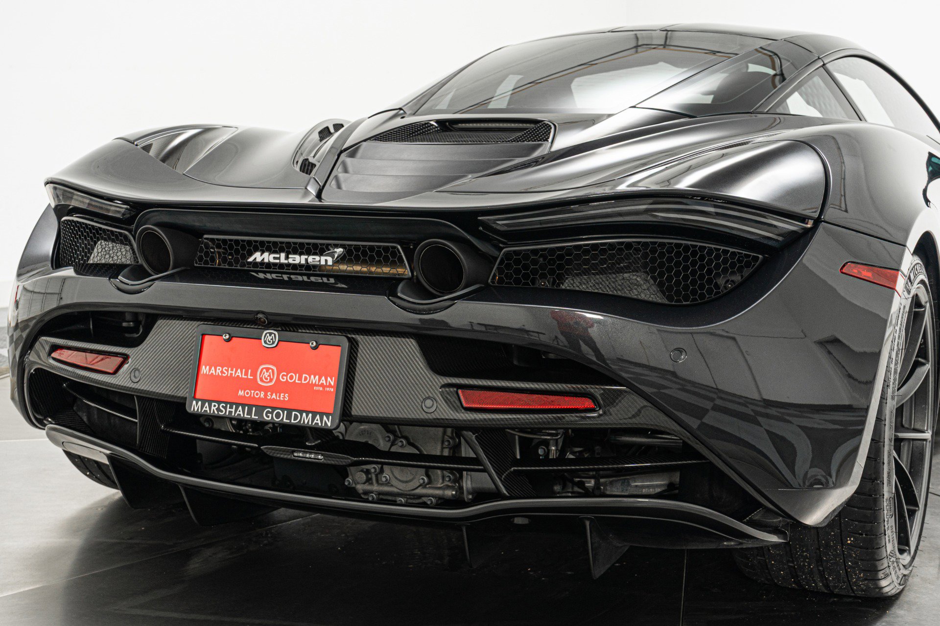 Used 2019 McLaren 720S Luxury photo 40