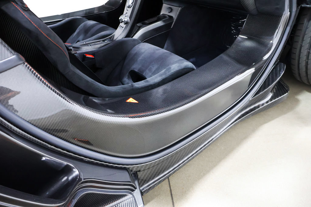 Used 2014 McLaren P1 photo 44