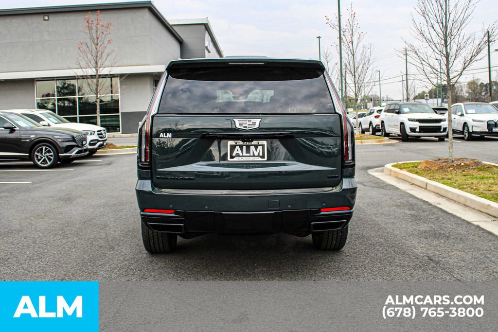 2025 Cadillac Escalade Sport