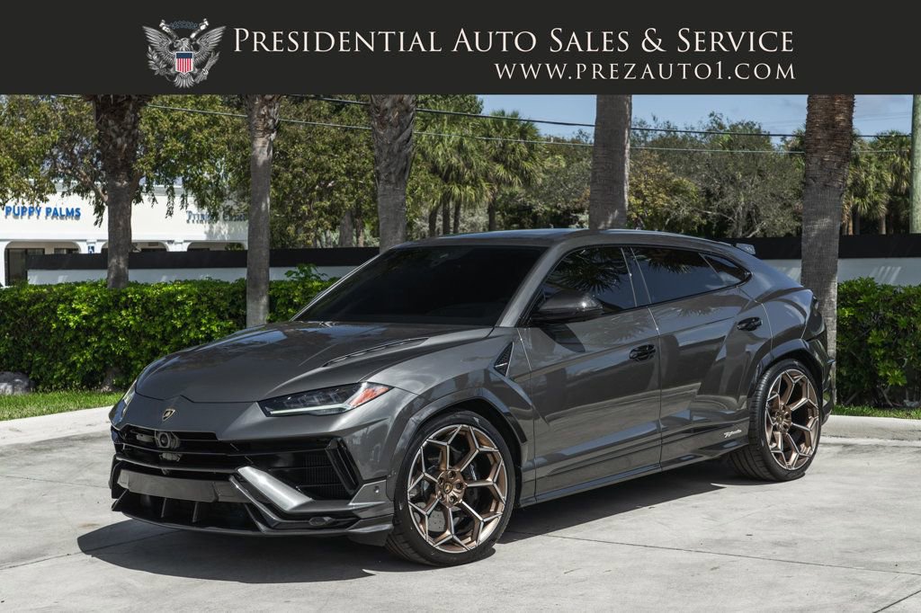 Used 2023 Lamborghini Urus Performante