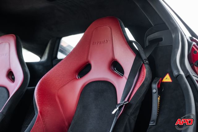 Used 2016 McLaren 675LT Coupe photo 30