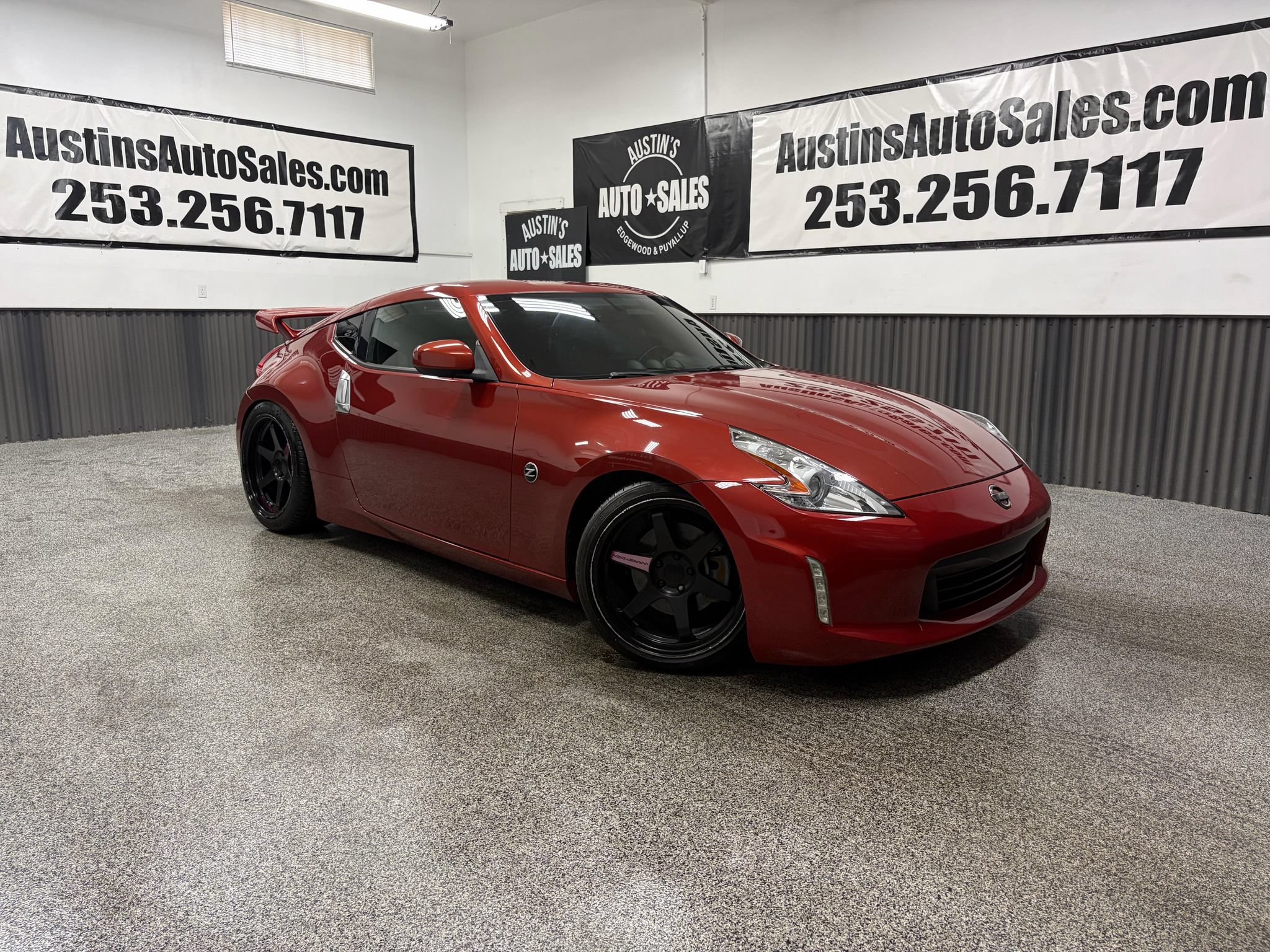 Used 2015 Nissan 370Z Coupe