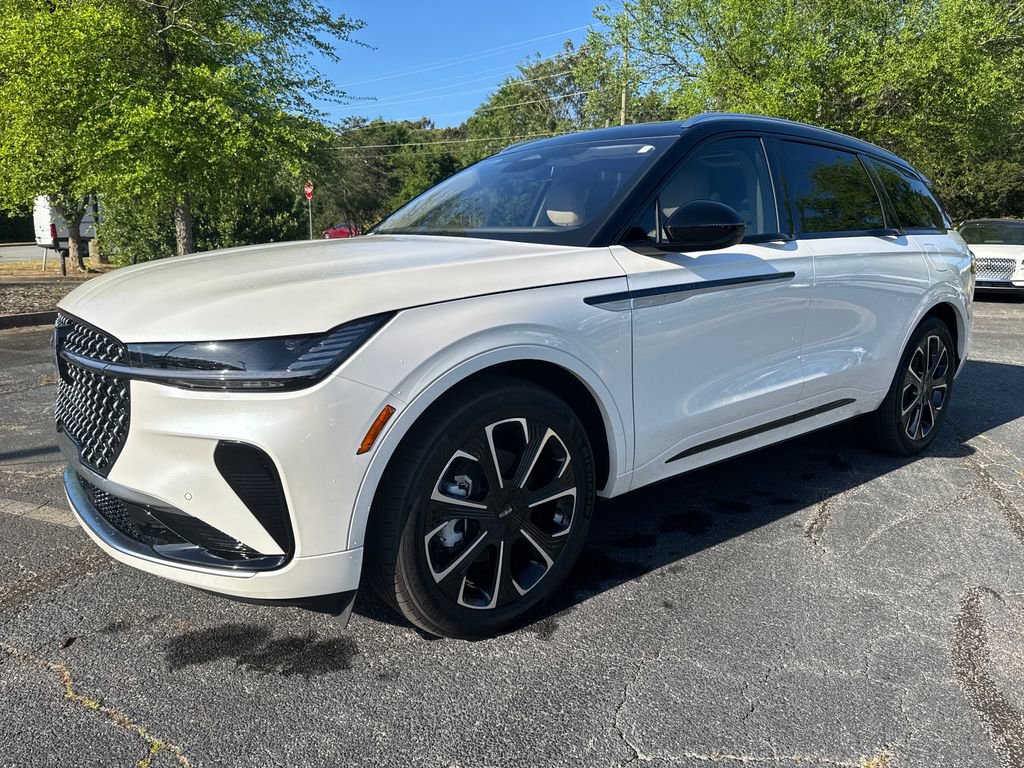 2025 Lincoln Nautilus Reserve