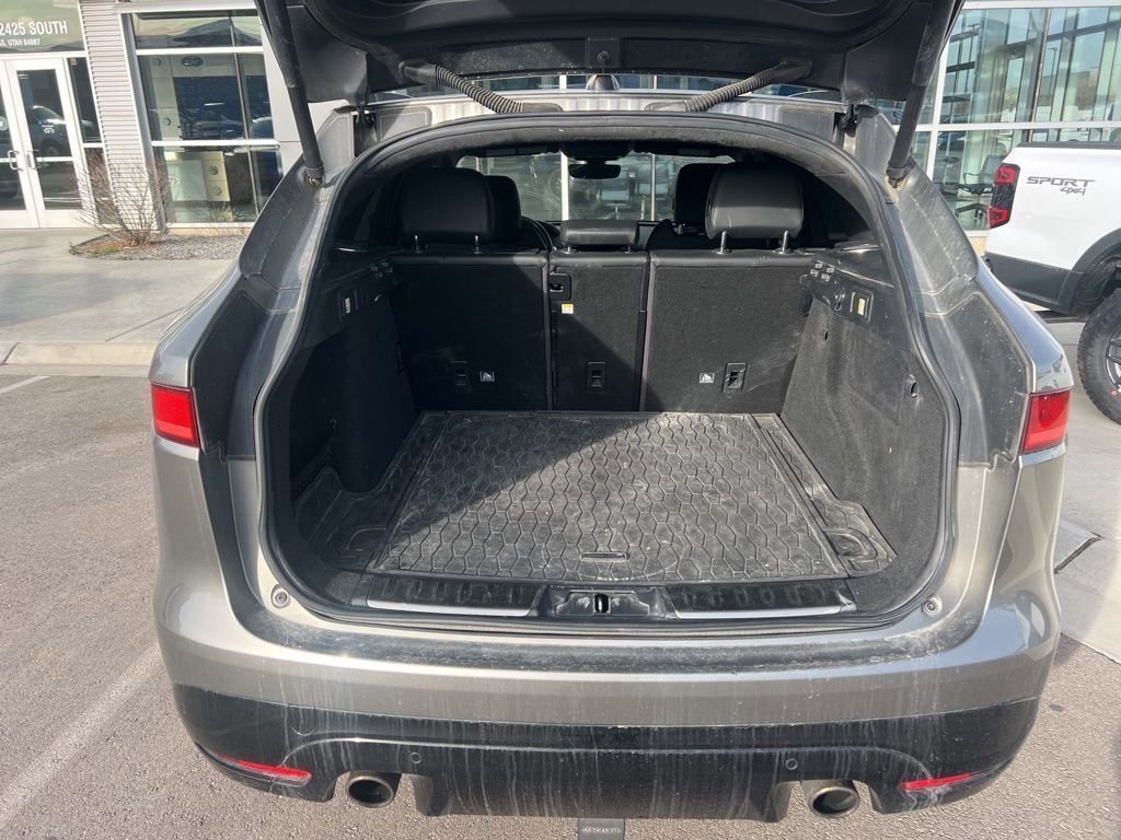 2020 Jaguar F-PACE S