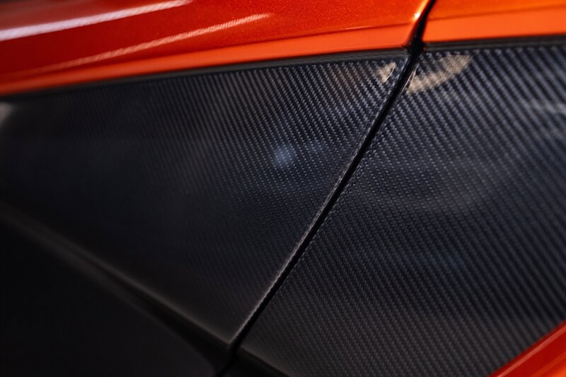 Used 2014 McLaren P1 photo 28