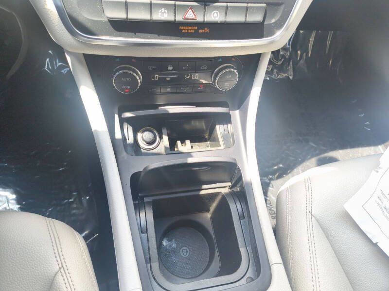 2015 Mercedes-Benz CLA 250