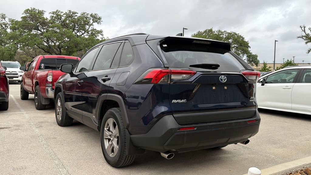 2023 Toyota RAV4 XLE