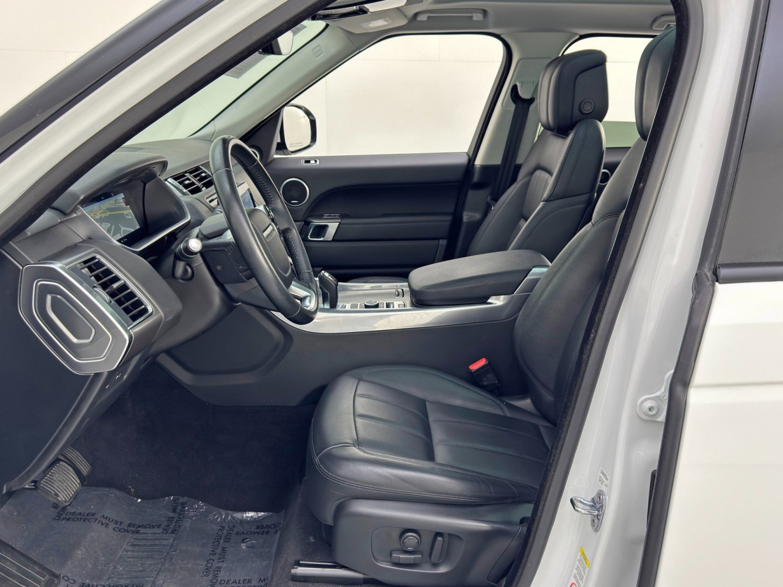 2022 Land Rover Range Rover Sport SE