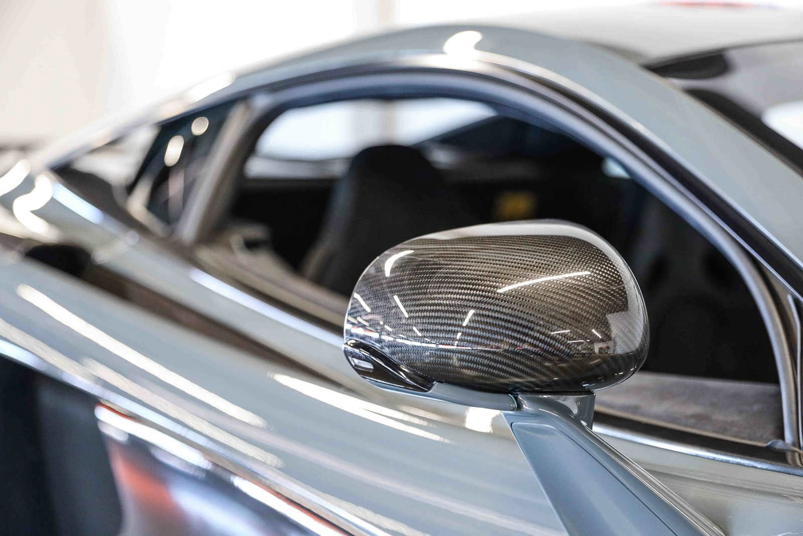 Used 2019 McLaren 600LT photo 34