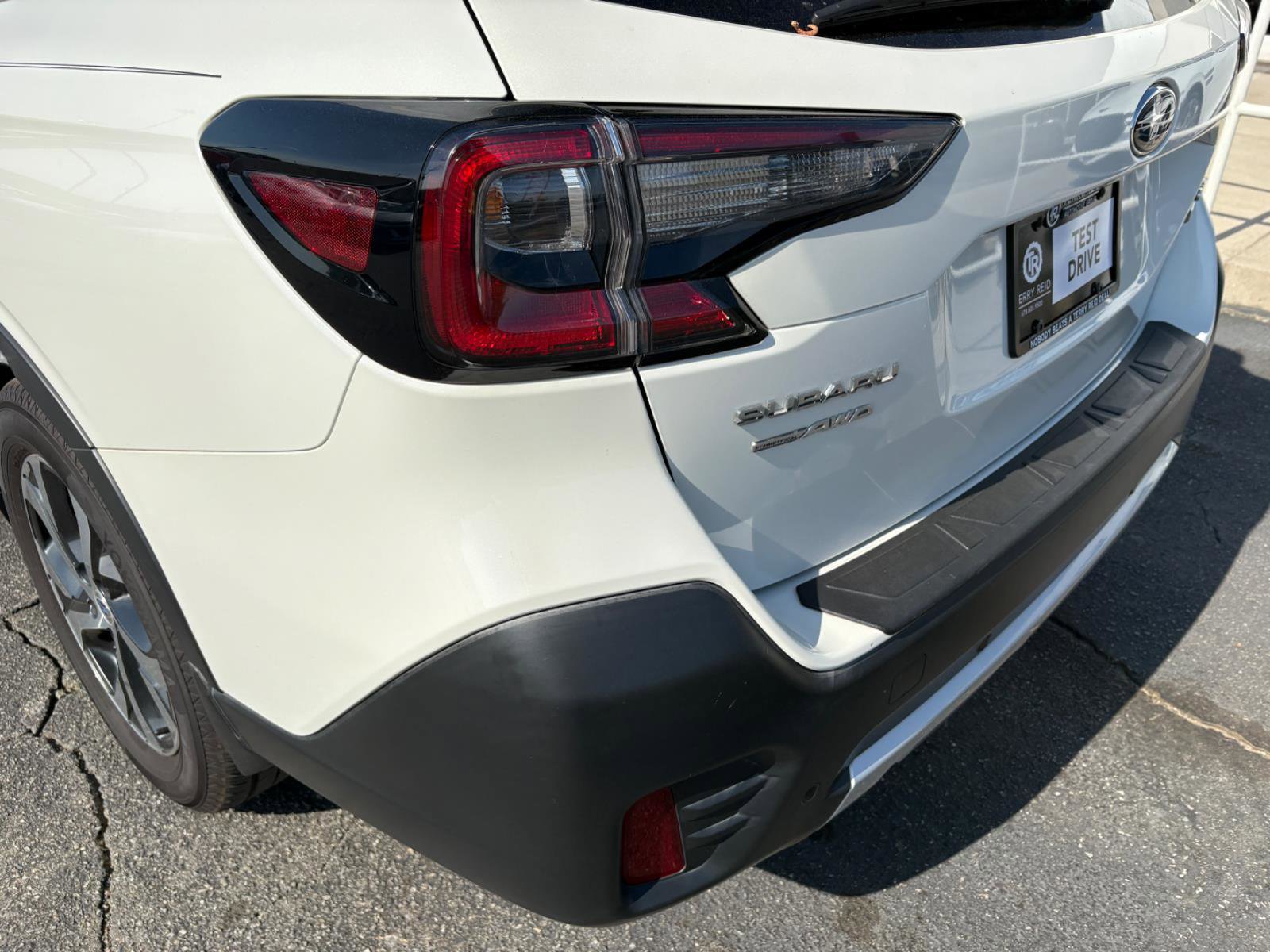 2020 Subaru Outback Touring