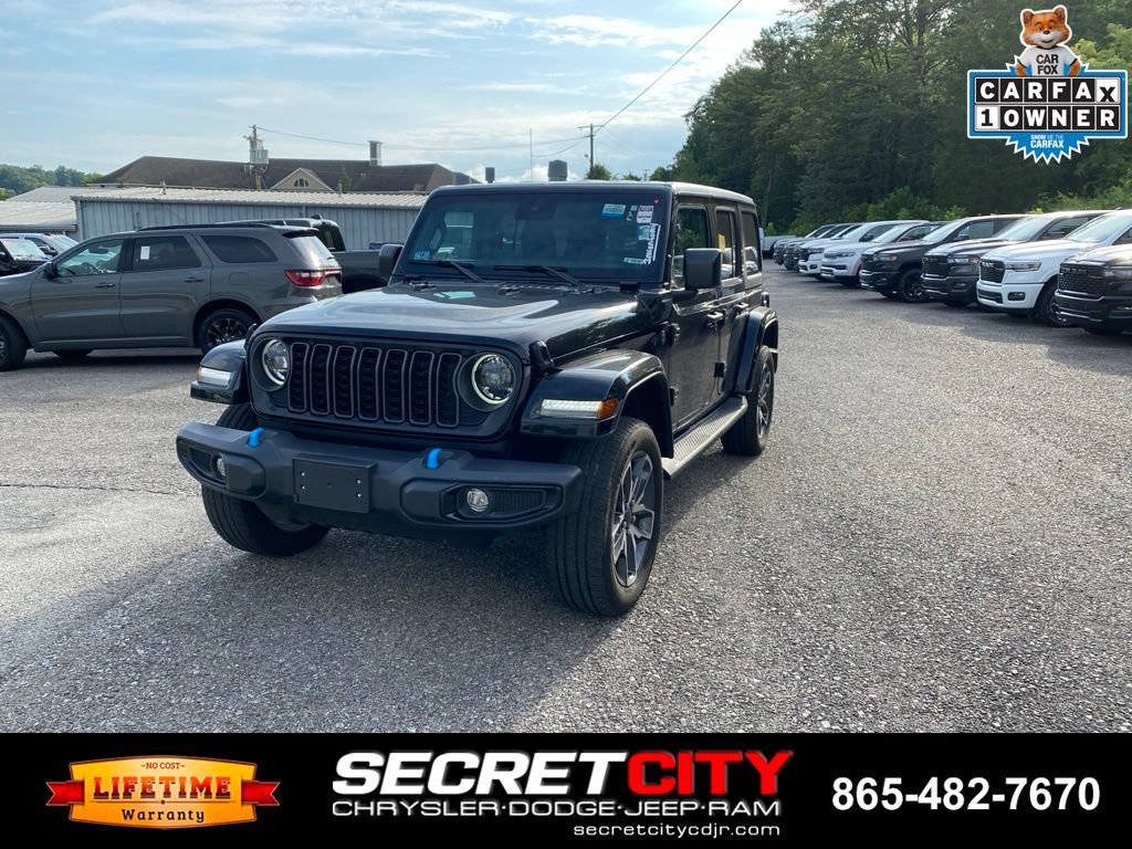 Used 2024 Jeep Wrangler Unlimited w/ Convenience Group