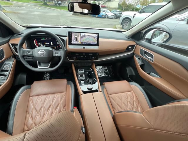 2025 Nissan Rogue Platinum