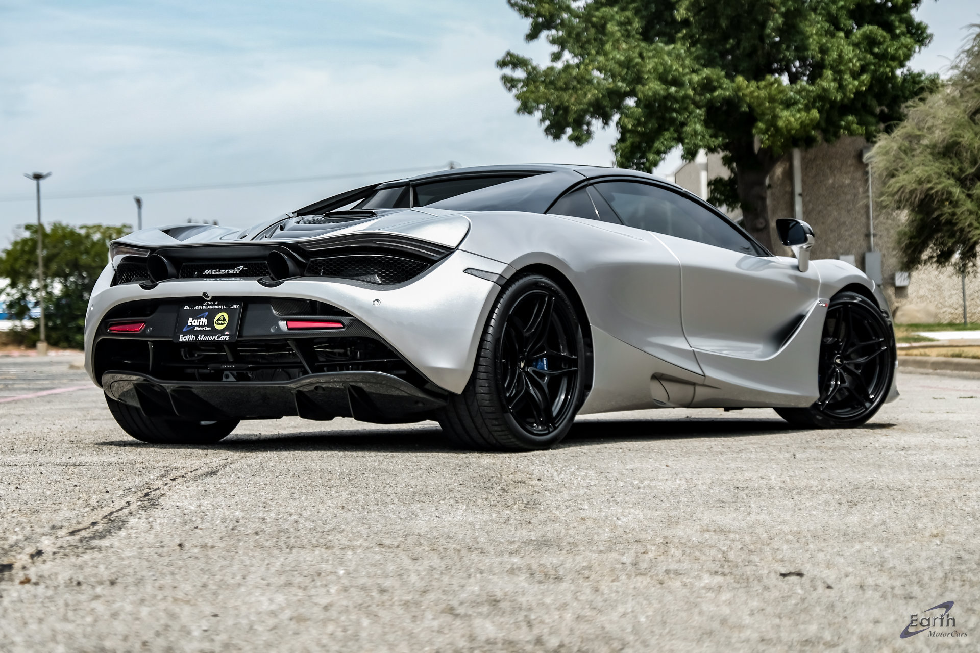 Used 2020 McLaren 720S Luxury photo 24