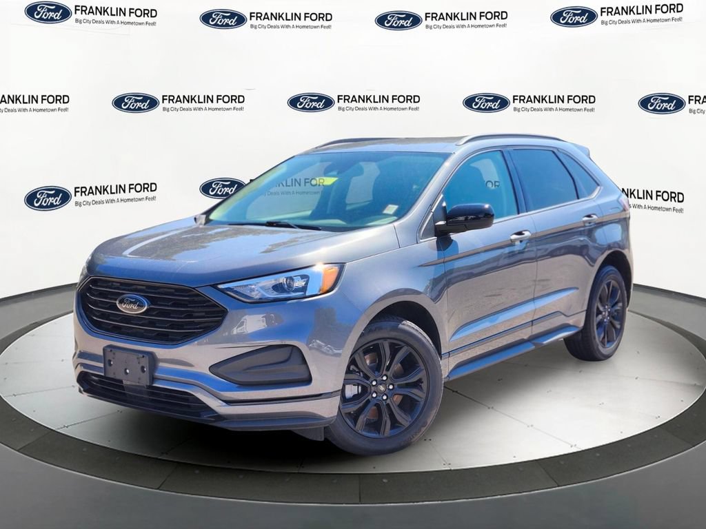 Certified 2022 Ford Edge SE w/ Black Appearance Package