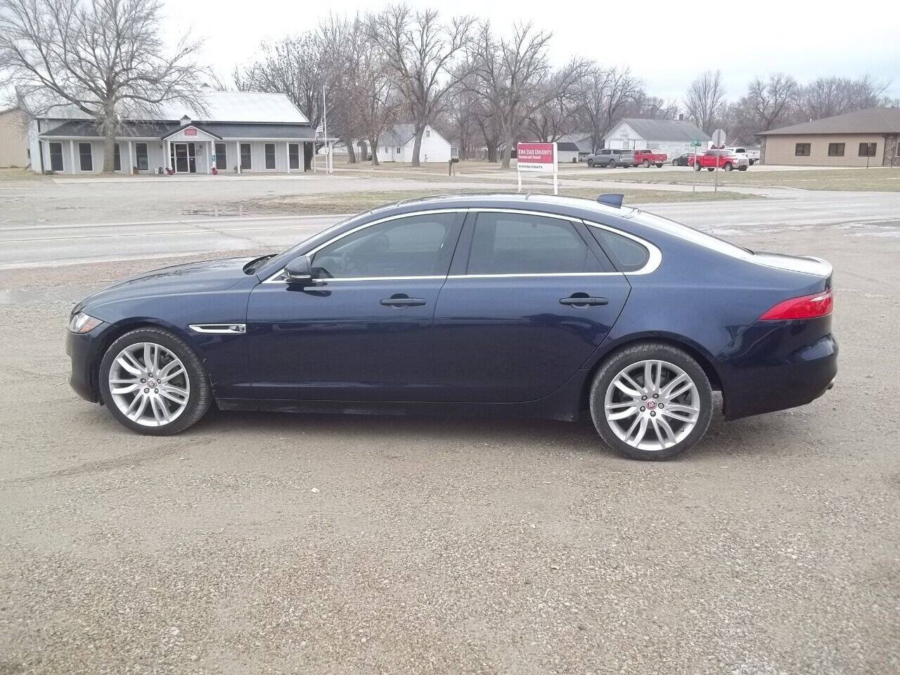 Used 2016 Jaguar XF Prestige