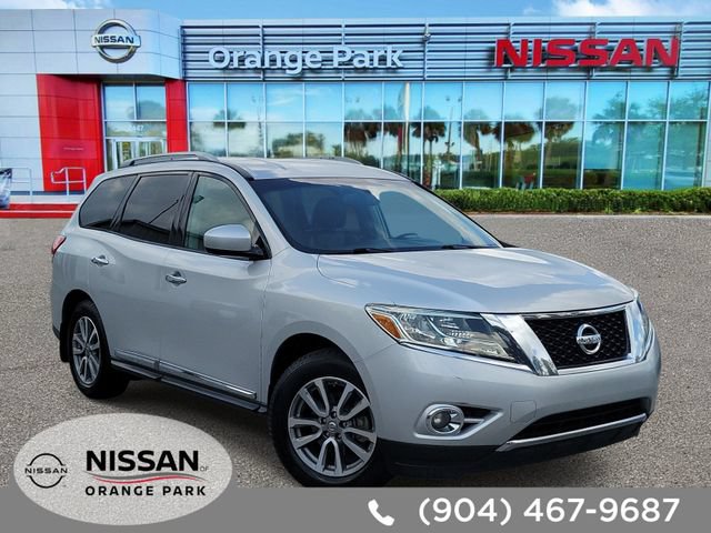 Used 2016 Nissan Pathfinder SL w/ SL Tech Package