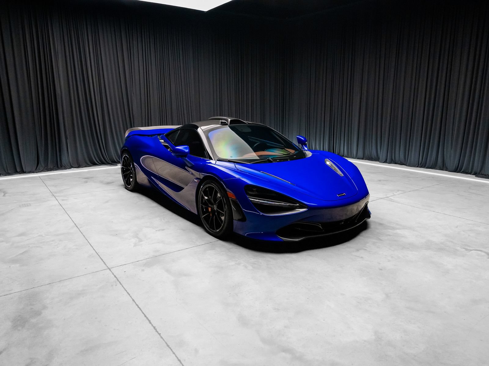 Used 2018 McLaren 720S Luxury photo 20