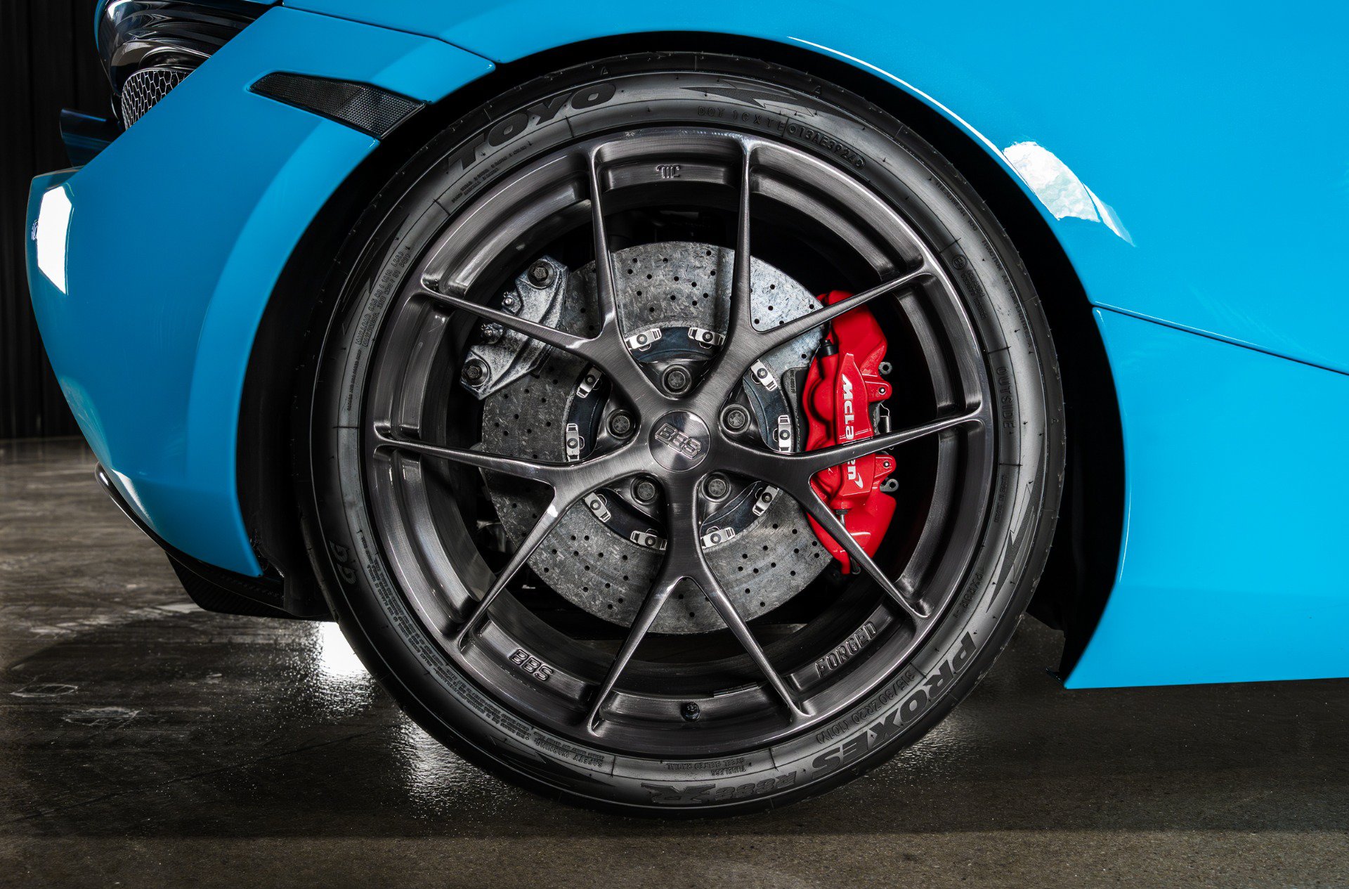 Used 2018 McLaren 720S Performance photo 23
